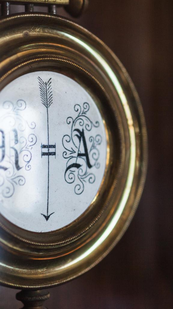 Uhr